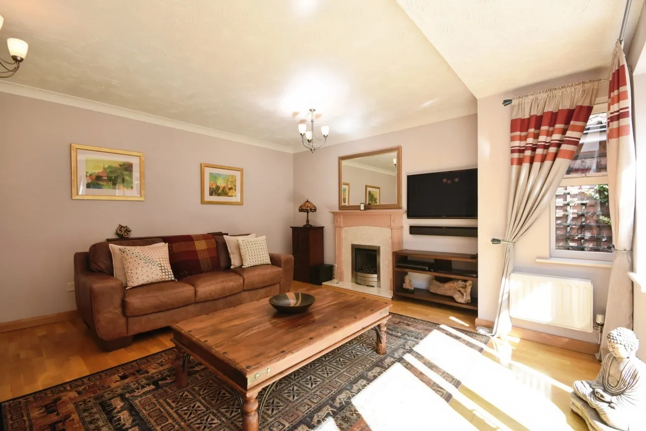 Headingley Close, Basildon, SS13, photo 14