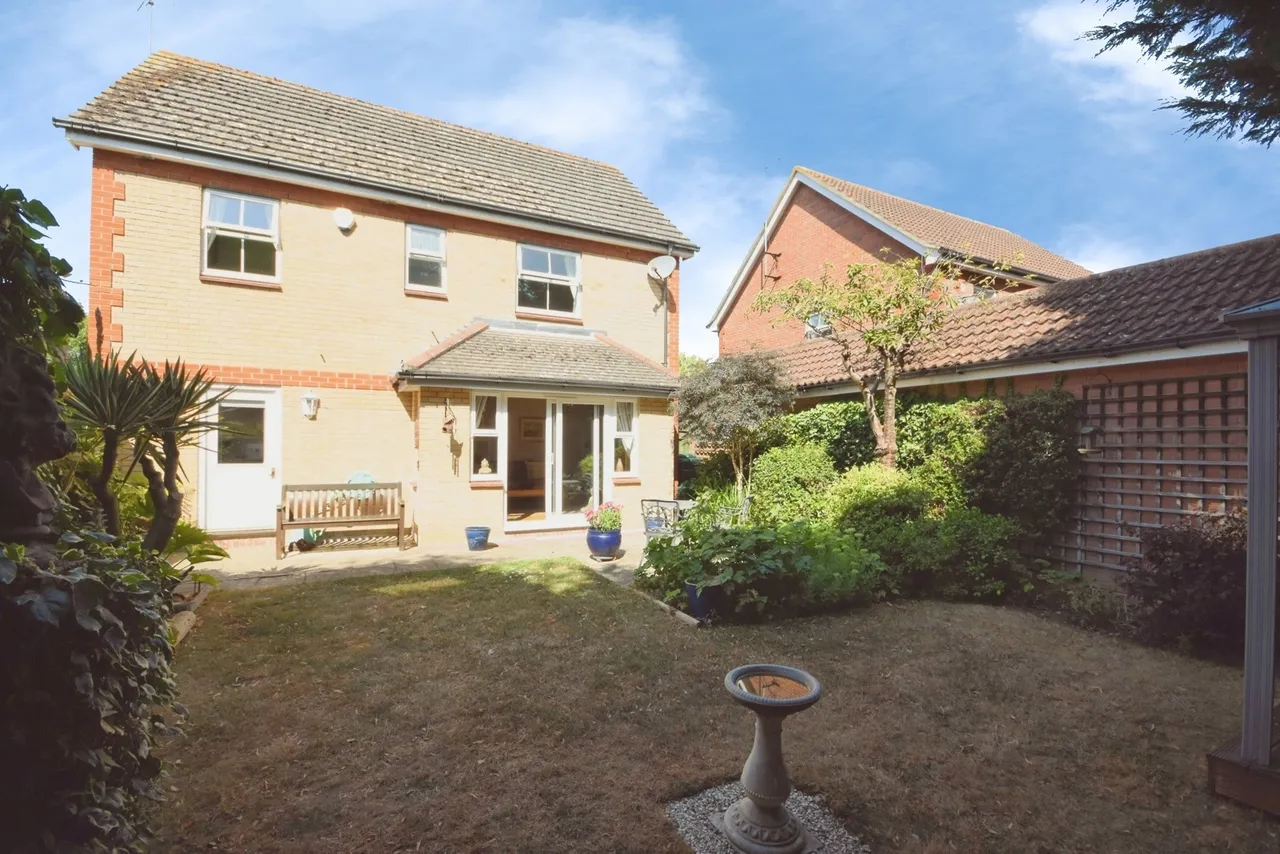 Headingley Close, Basildon, SS13, photo 7