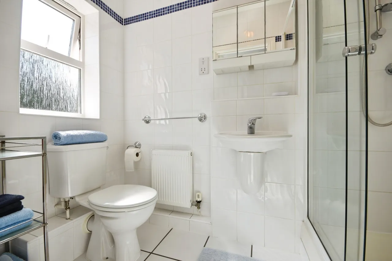 Headingley Close, Basildon, SS13, photo 10