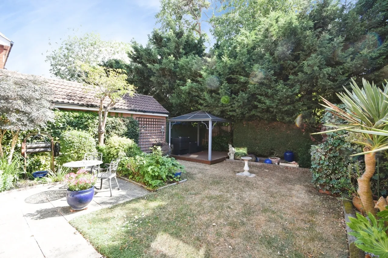 Headingley Close, Basildon, SS13, photo 6
