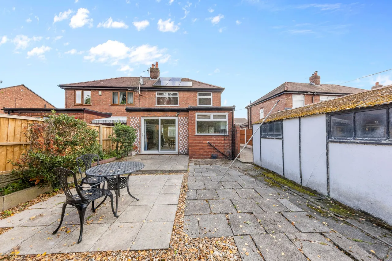 Dam Lane, Woolston, Warrington, WA1 4ET, photo 18