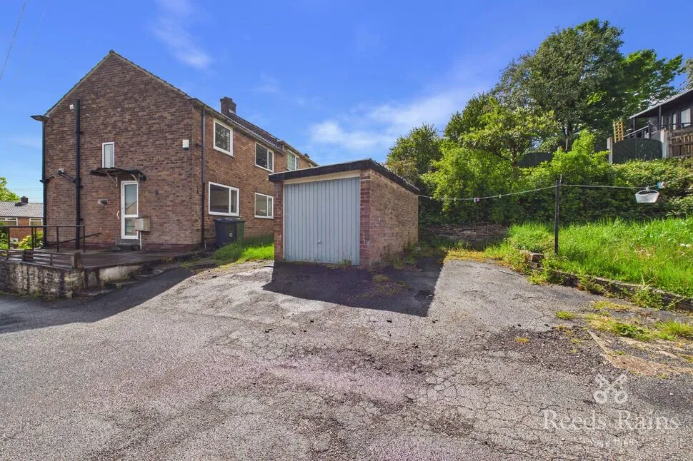 Knaresborough Drive, Huddersfield, HD2, photo 10