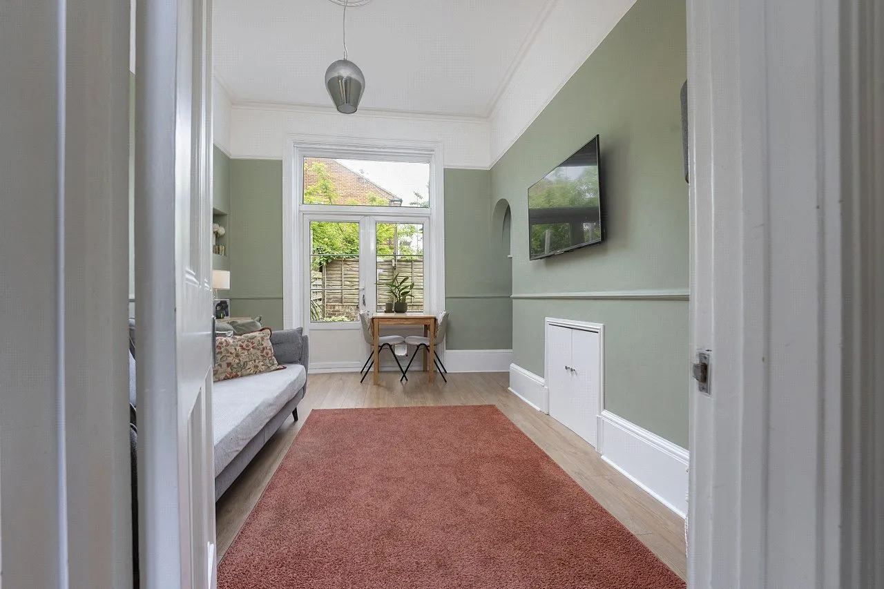 Benhill Wood Road, Sutton, SM1, photo 15