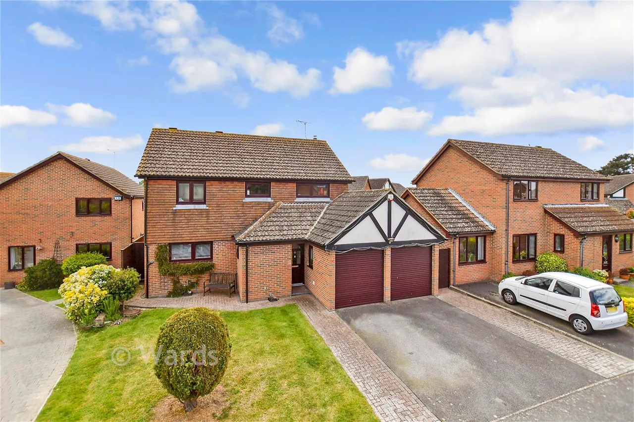 4 bed house for sale, Cornwallis Avenue, Herne Bay, CT6