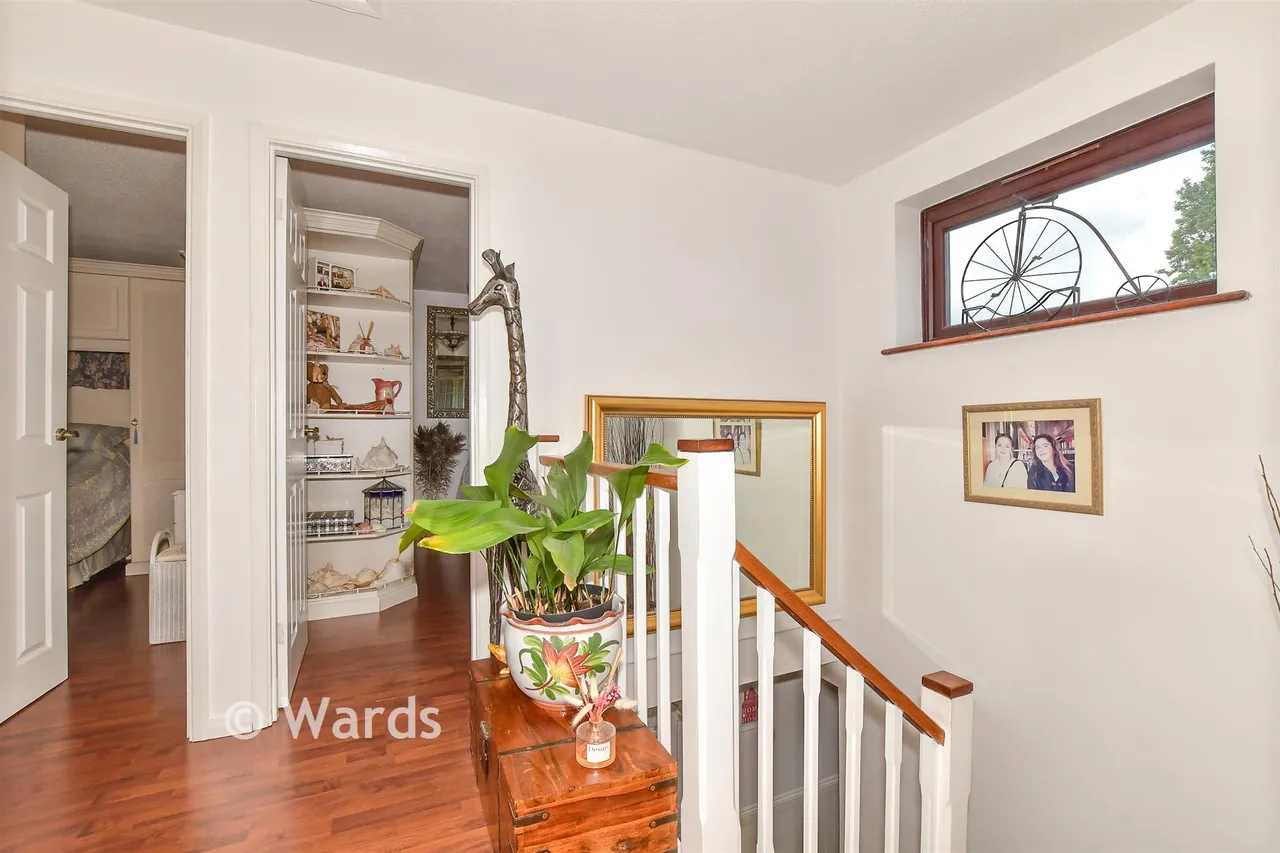 Cornwallis Avenue, Herne Bay, CT6, photo 17