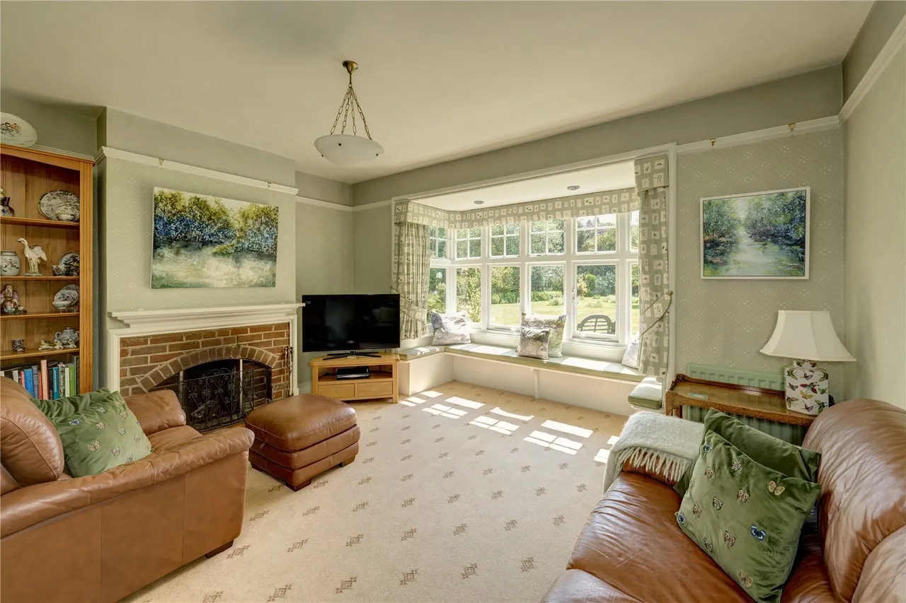 Vicarage Lane, Bovingdon, HP3, photo 7