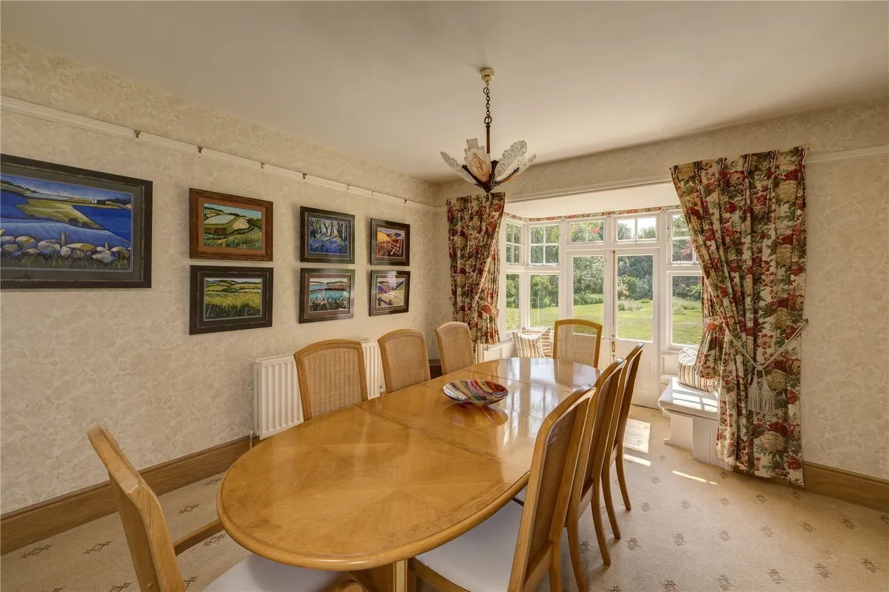 Vicarage Lane, Bovingdon, HP3, photo 6