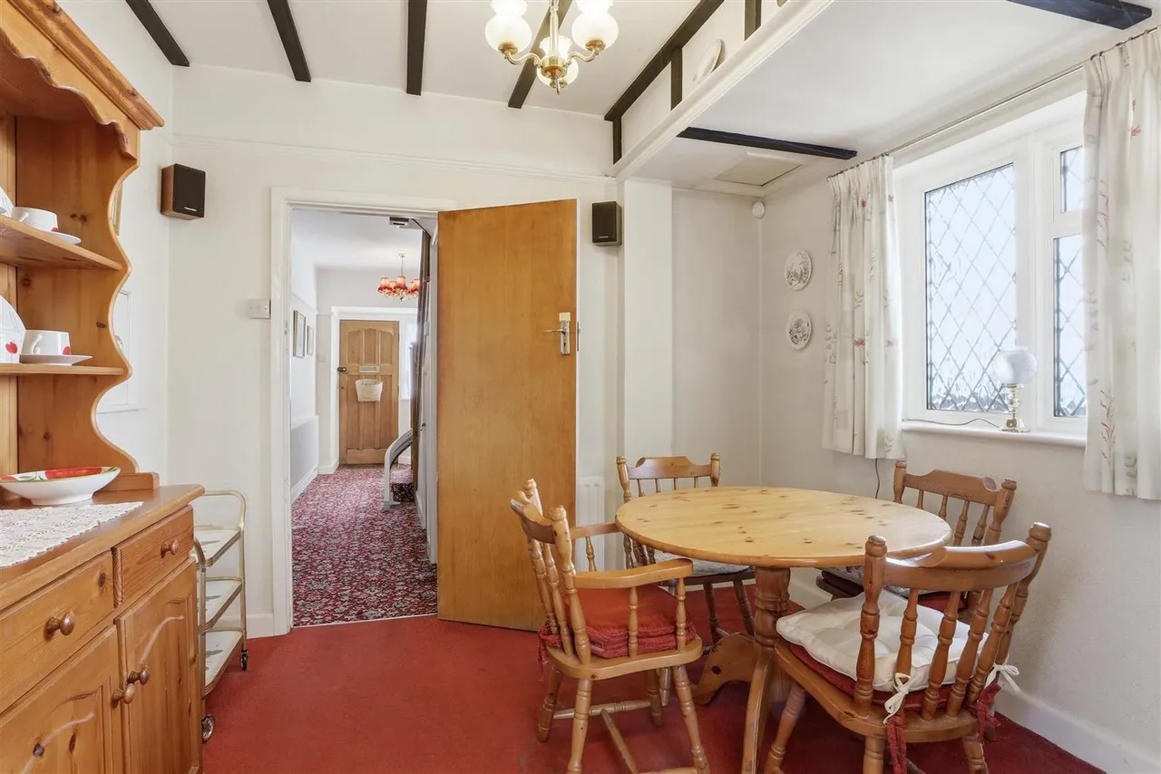 Harefield Avenue, Sutton, South Cheam, SM2 7NE, photo 8