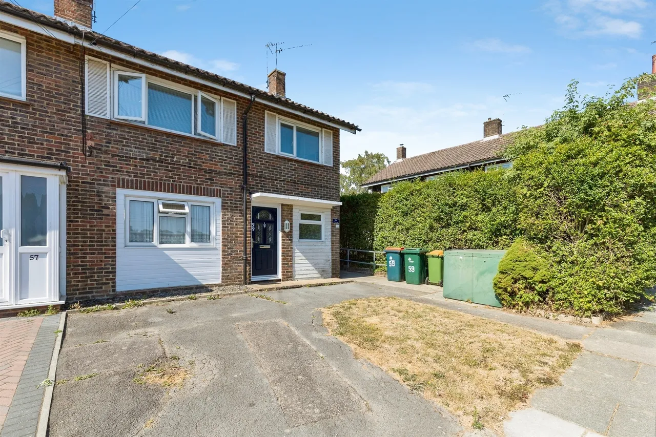 Hawkins Road, Crawley, RH10, photo 15