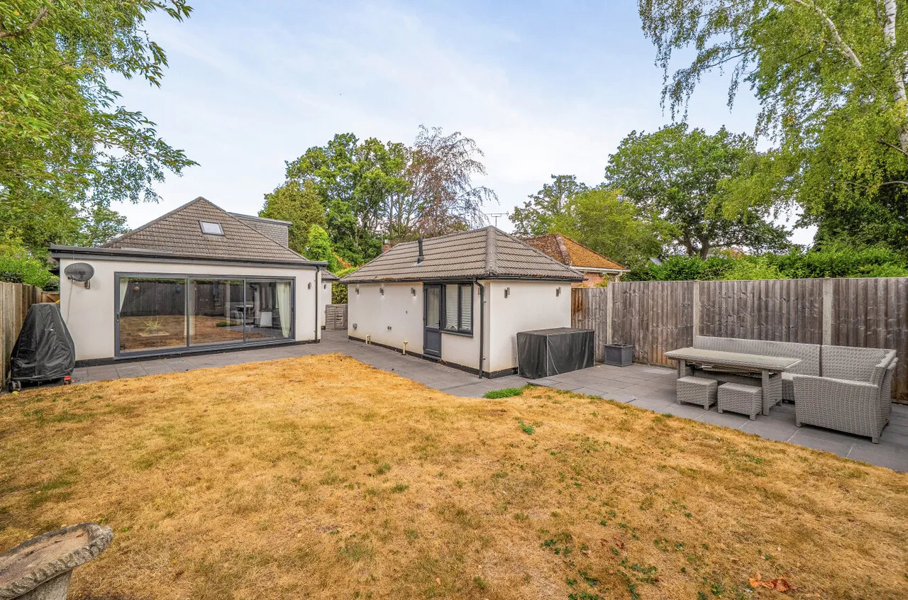 Finchampstead Road, Finchampstead, Wokingham, Berkshire, RG40 3RA, photo 28