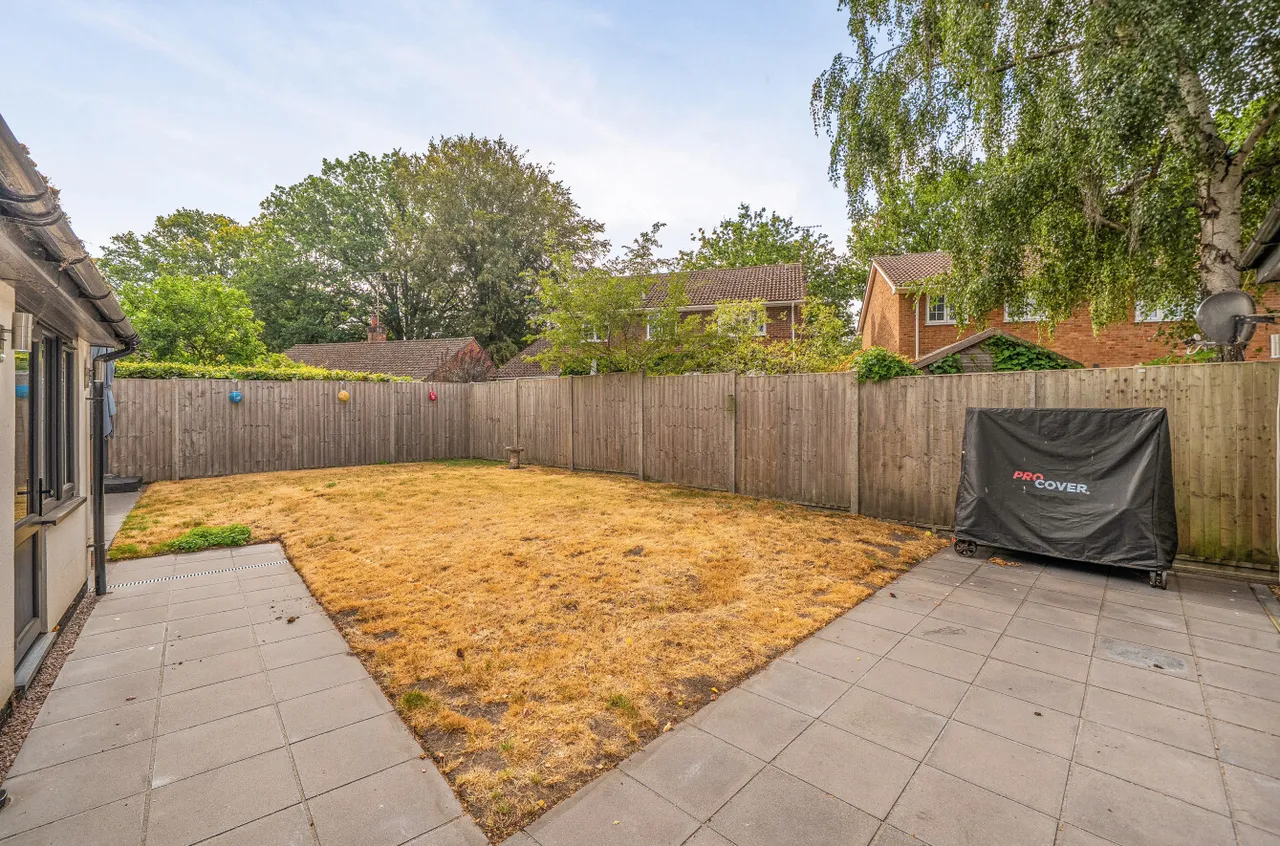 Finchampstead Road, Finchampstead, Wokingham, Berkshire, RG40 3RA, photo 27