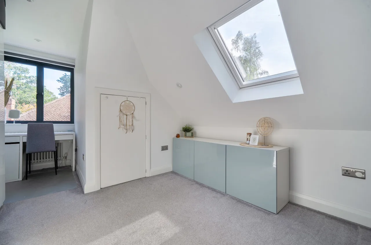 Finchampstead Road, Finchampstead, Wokingham, Berkshire, RG40 3RA, photo 19