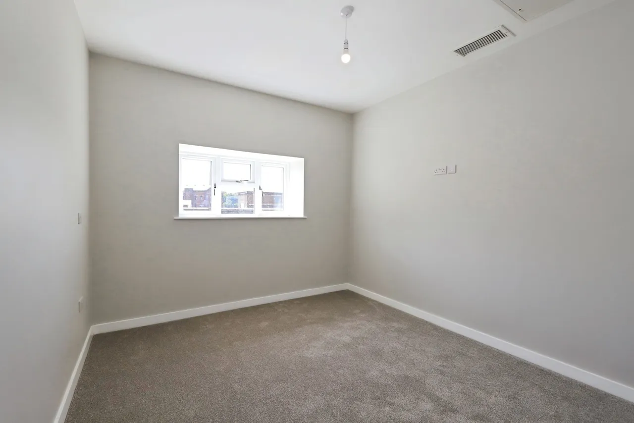 Vicar Street, Weavers Wharf Centre, DY10, photo 11