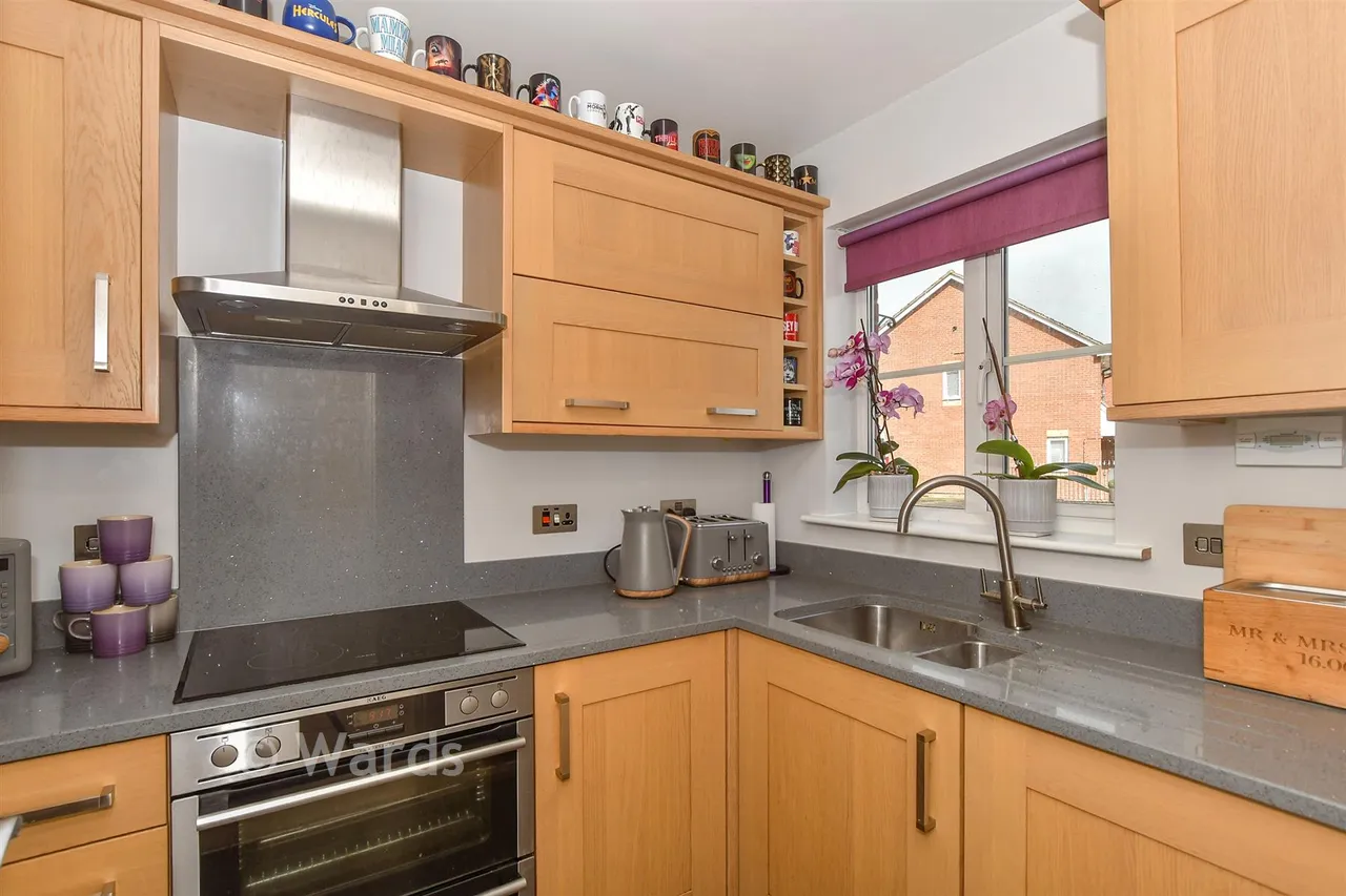 Peregrine Close, Hythe, CT21, photo 6