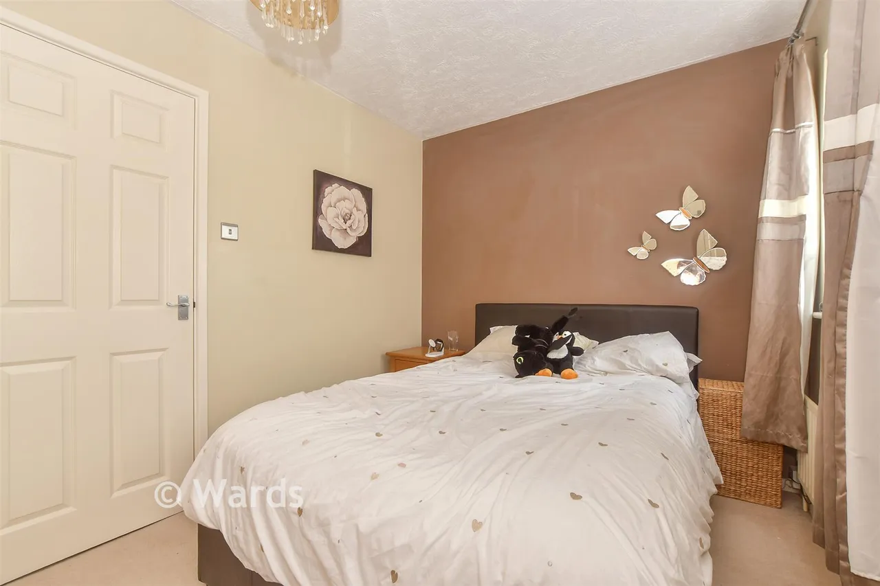 Peregrine Close, Hythe, CT21, photo 9