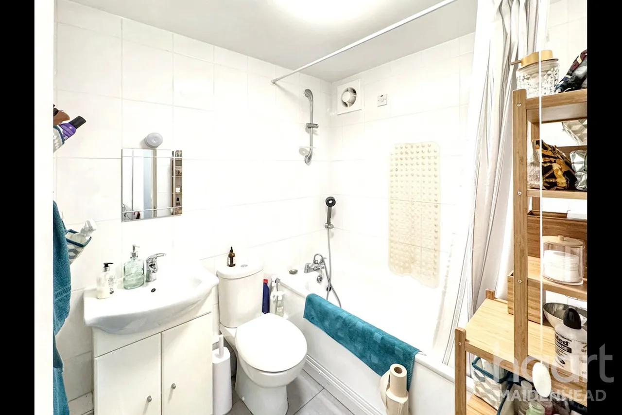 Norden Road, Maidenhead, SL6, photo 8