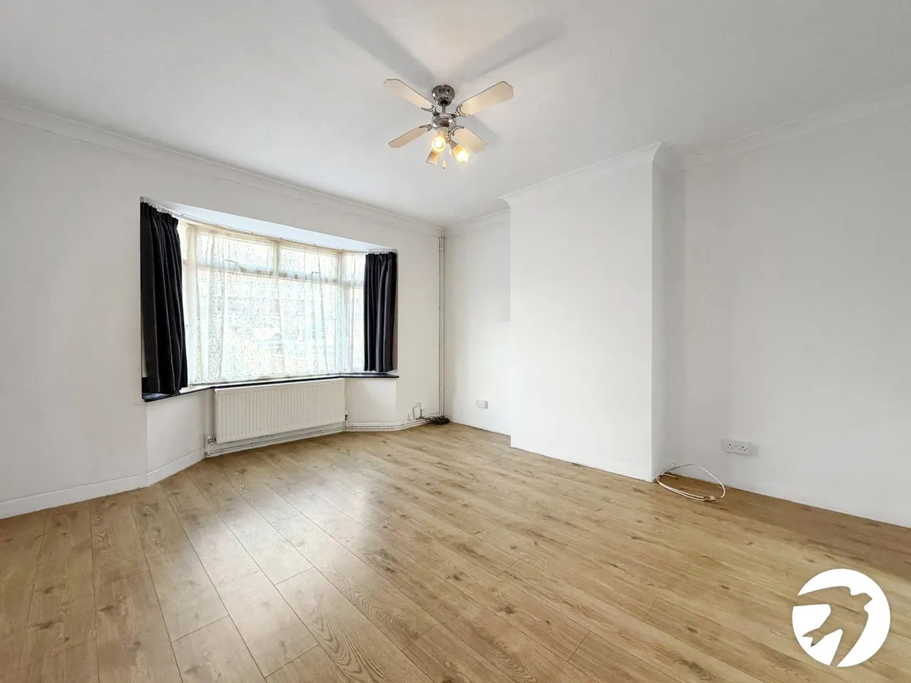 High Grove, London, SE18, photo 2