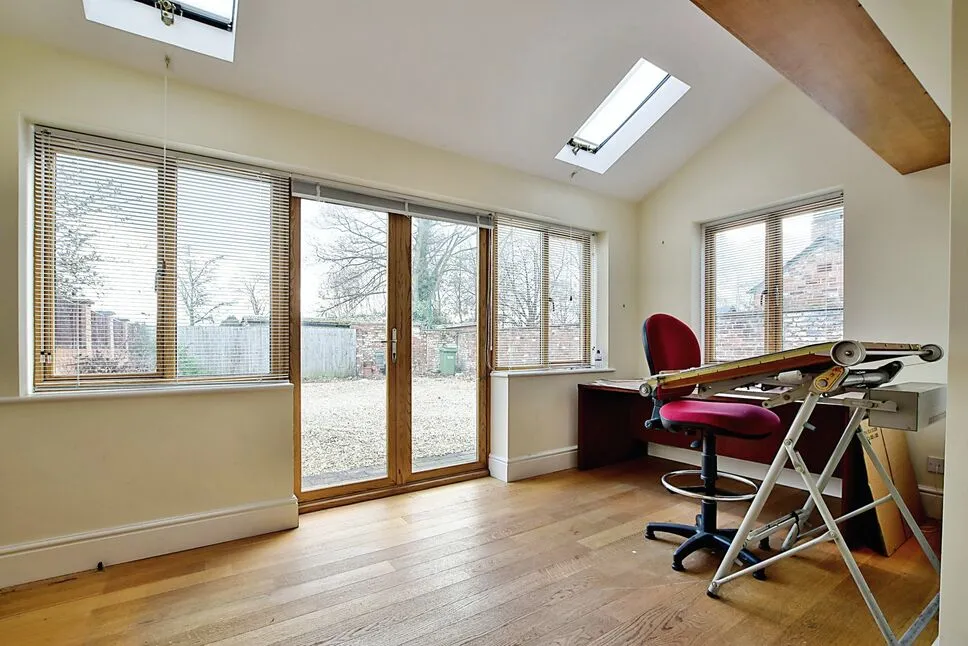 Chapel Lane, Wilmslow, Cheshire, SK9, photo 5