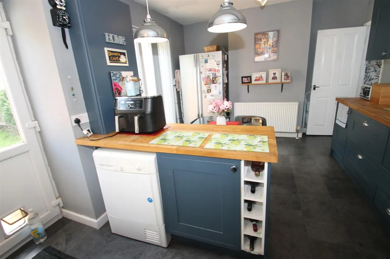 Swan Crescent, Oldbury, photo 10