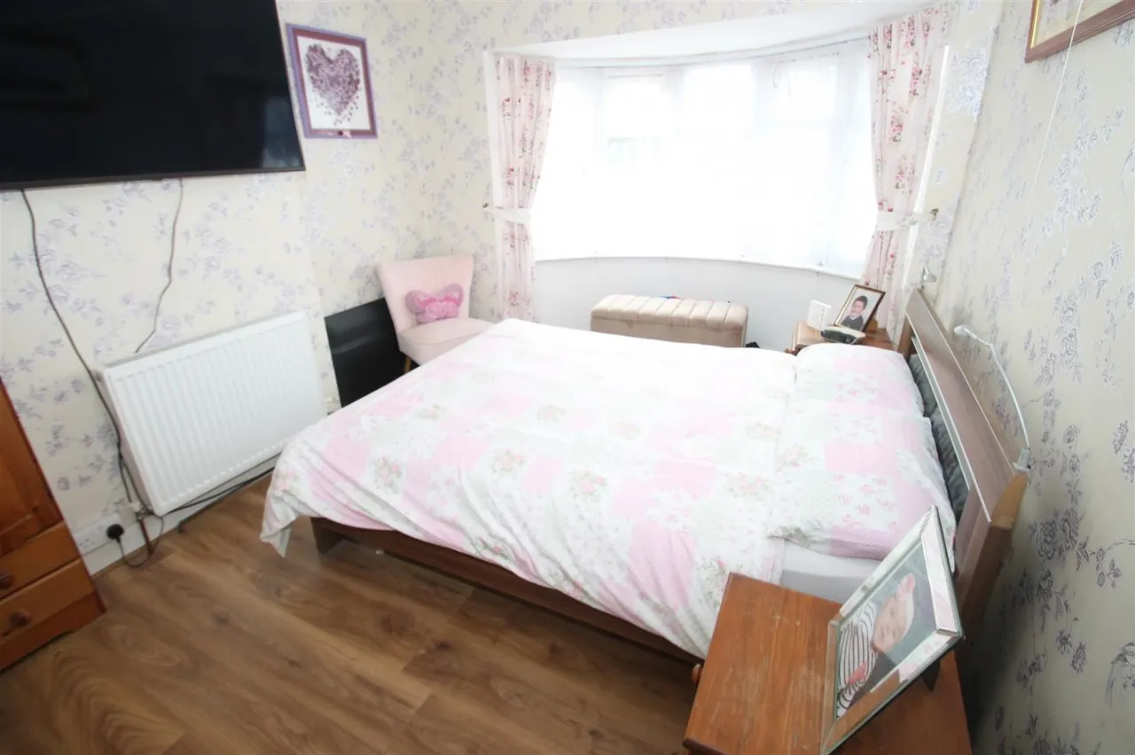Swan Crescent, Oldbury, photo 6