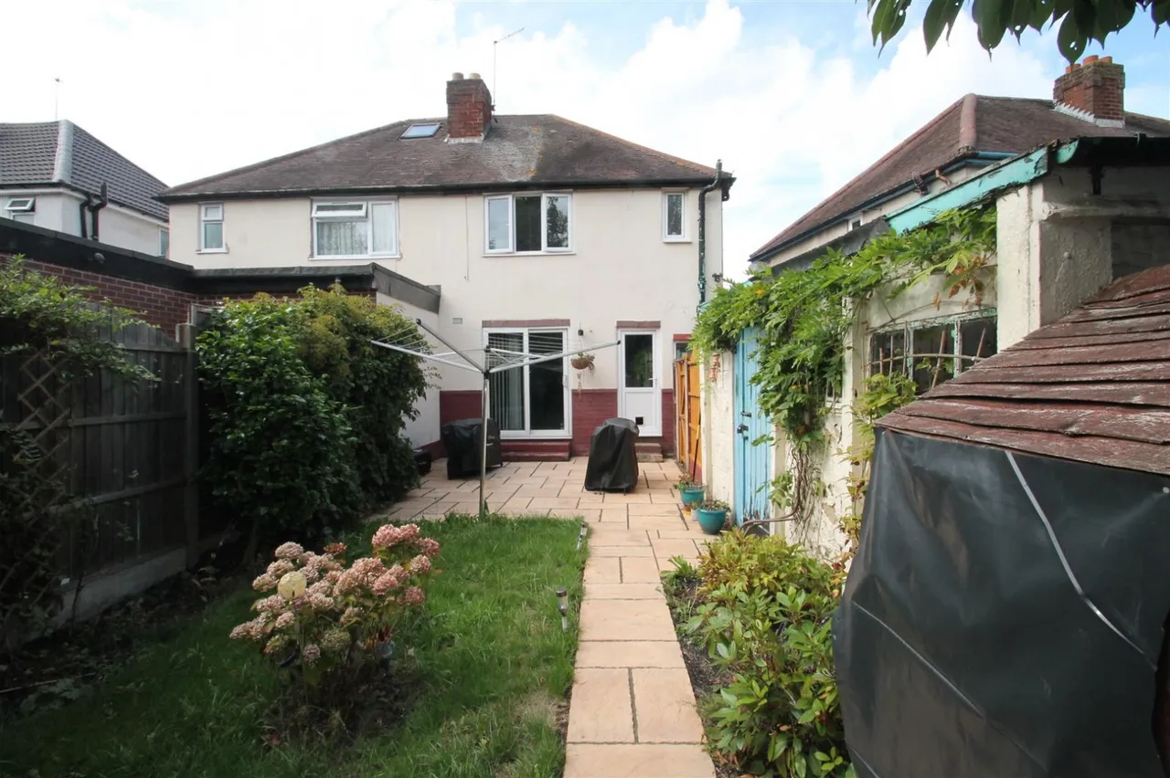 Swan Crescent, Oldbury, photo 7