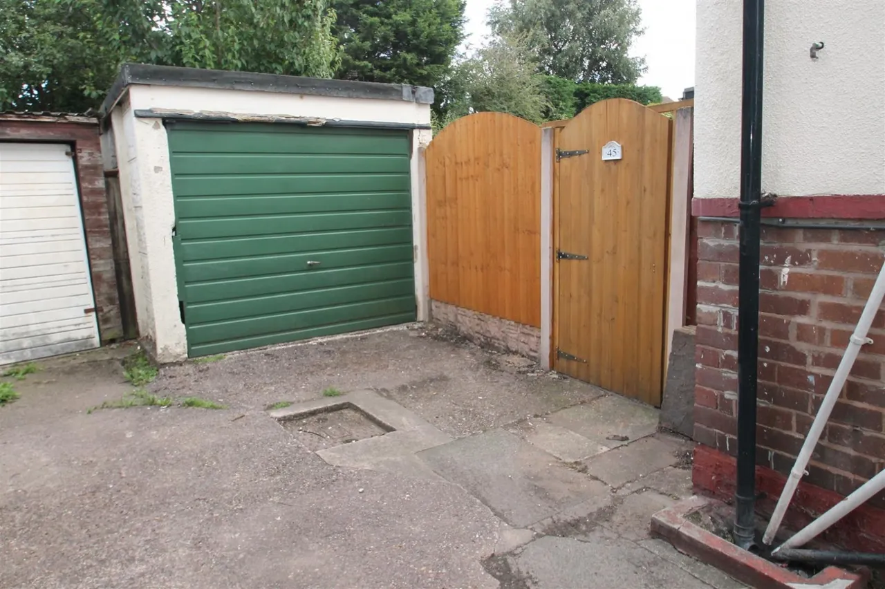Swan Crescent, Oldbury, photo 18
