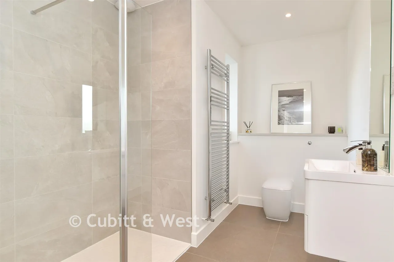 Millyard Crescent, Woodingdean, BN2, photo 16
