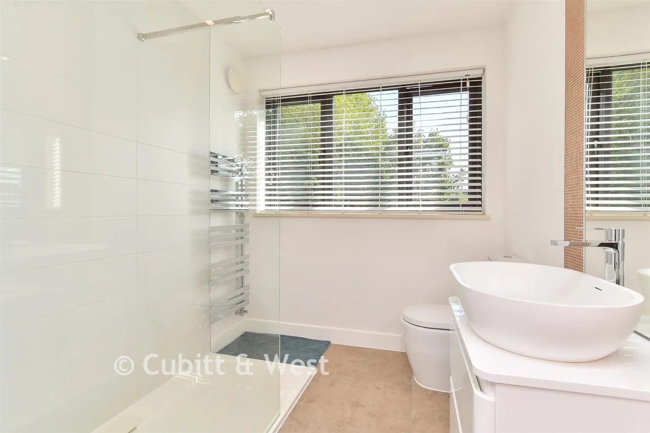 Millyard Crescent, Woodingdean, BN2, photo 12