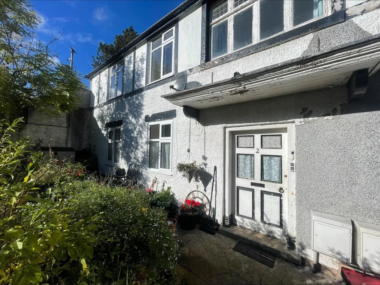 2 bed flat to rent, Groes Road, Colwyn Bay, LL29