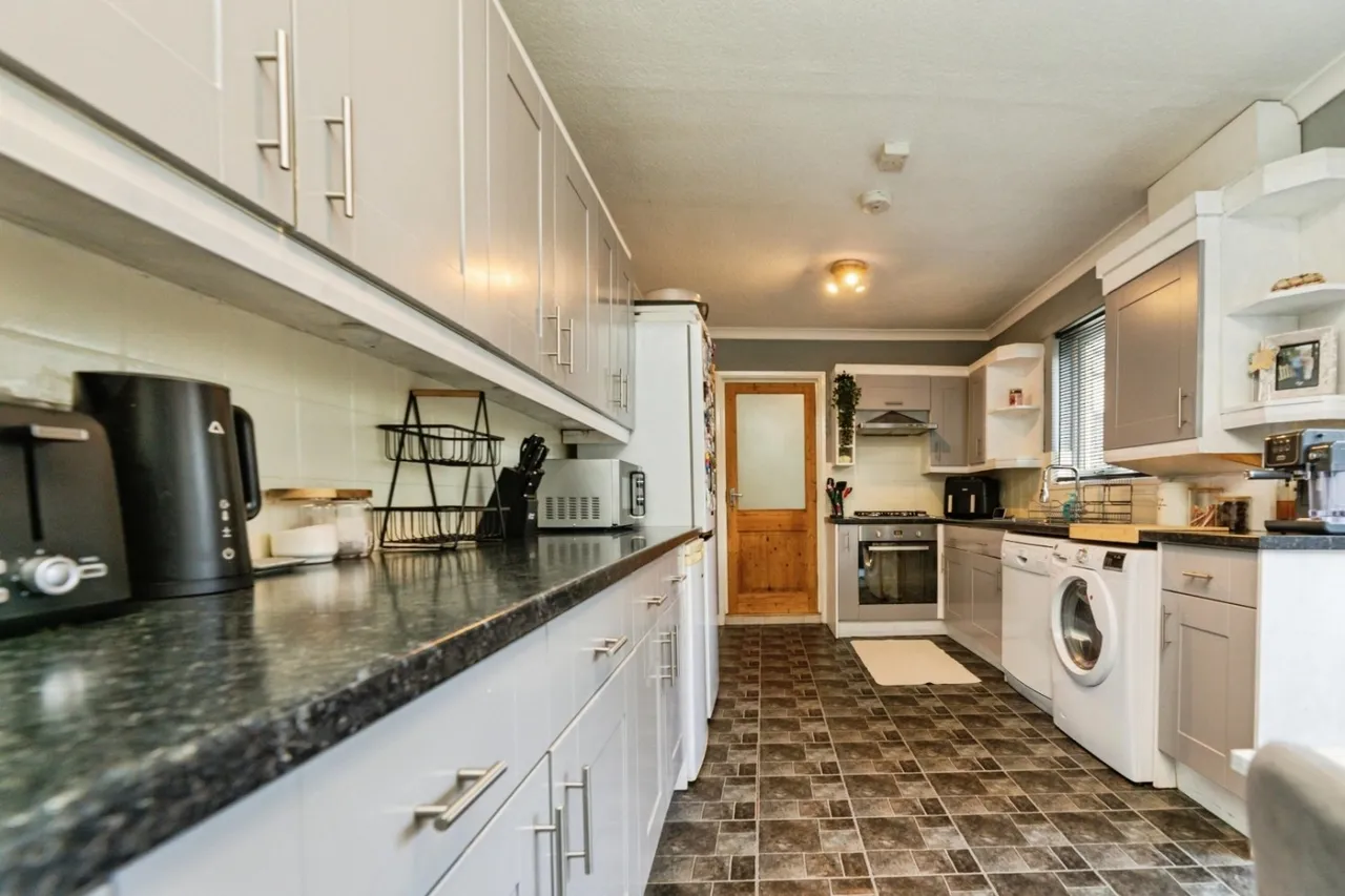 Angram Road , Sheffield, S35 4GD, photo 3