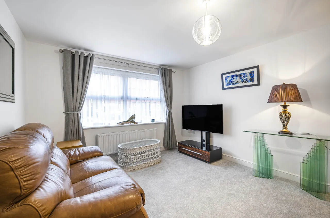 Montague Grove, Tockwith, YO26, photo 4