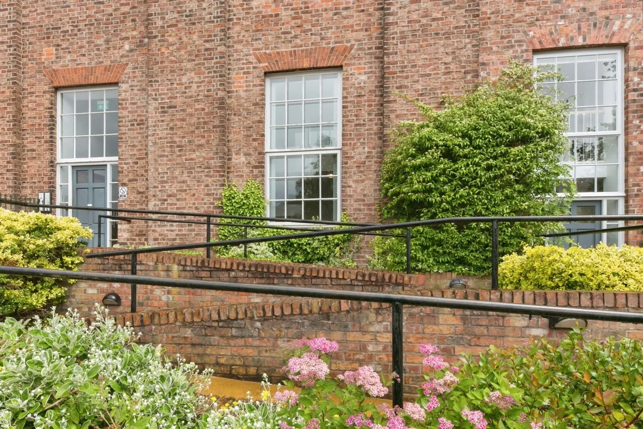 James Street, Macclesfield, Cheshire, SK11, photo 17