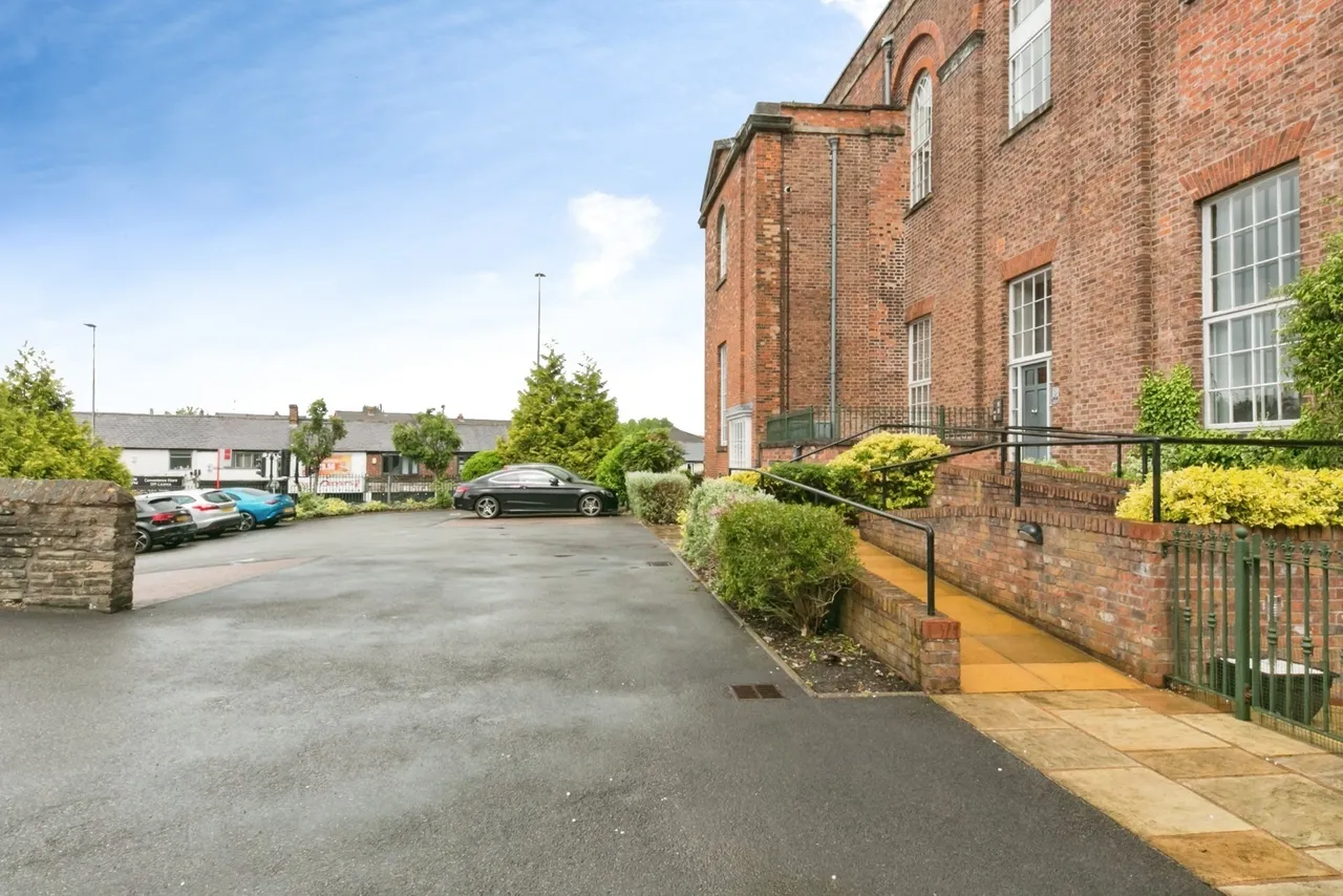James Street, Macclesfield, Cheshire, SK11, photo 15