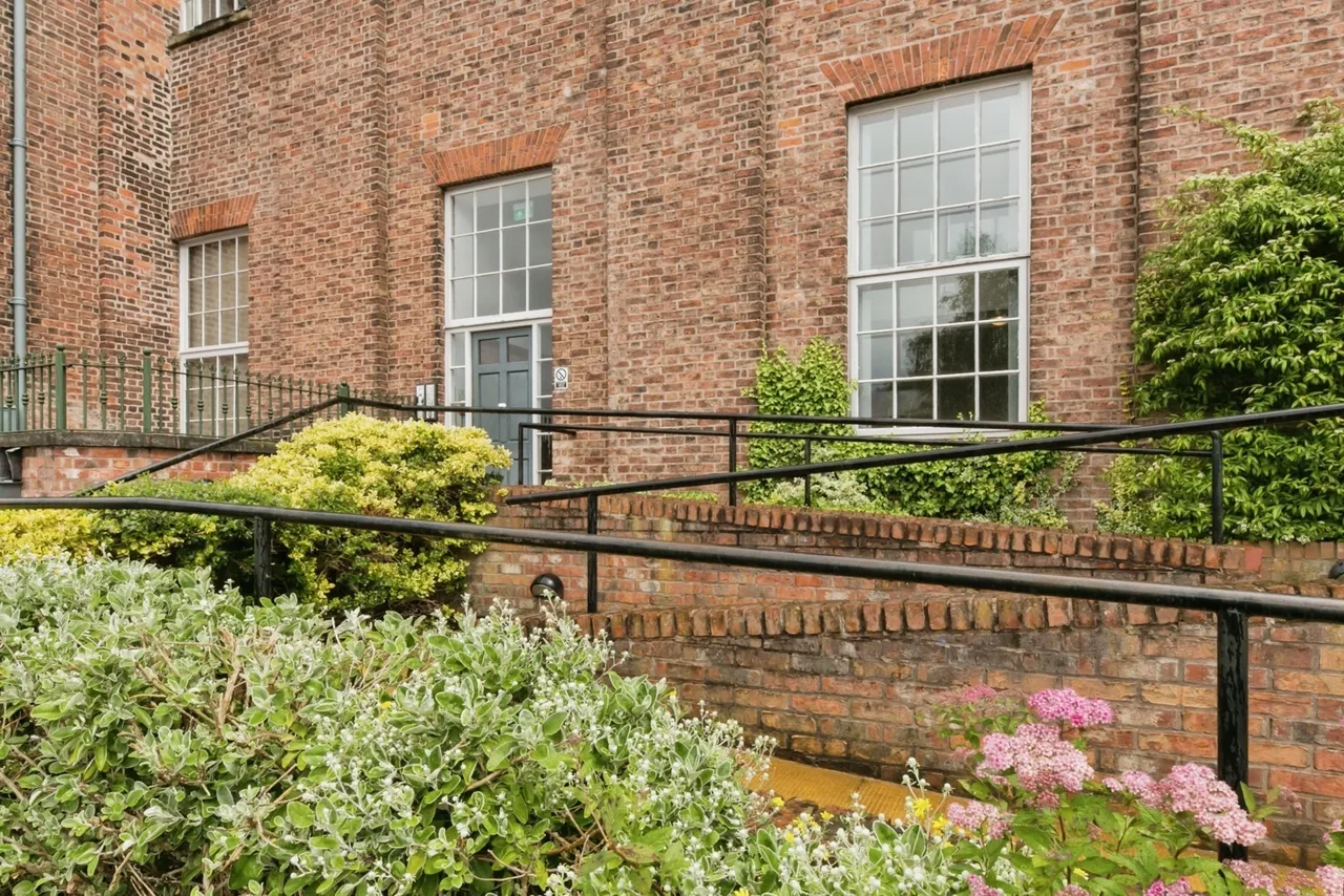 James Street, Macclesfield, Cheshire, SK11, photo 12