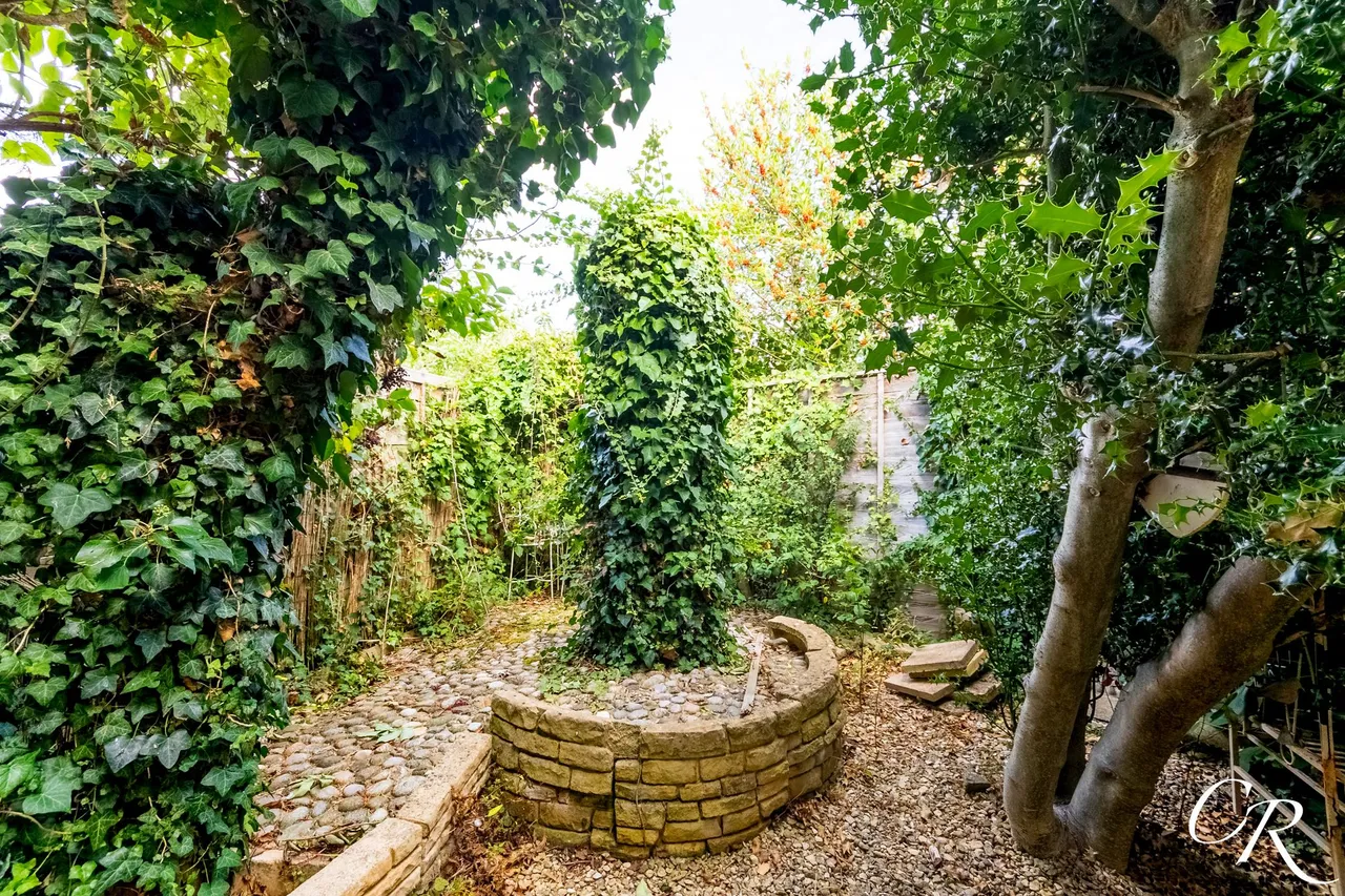 Roberts Road, Prestbury, photo 15