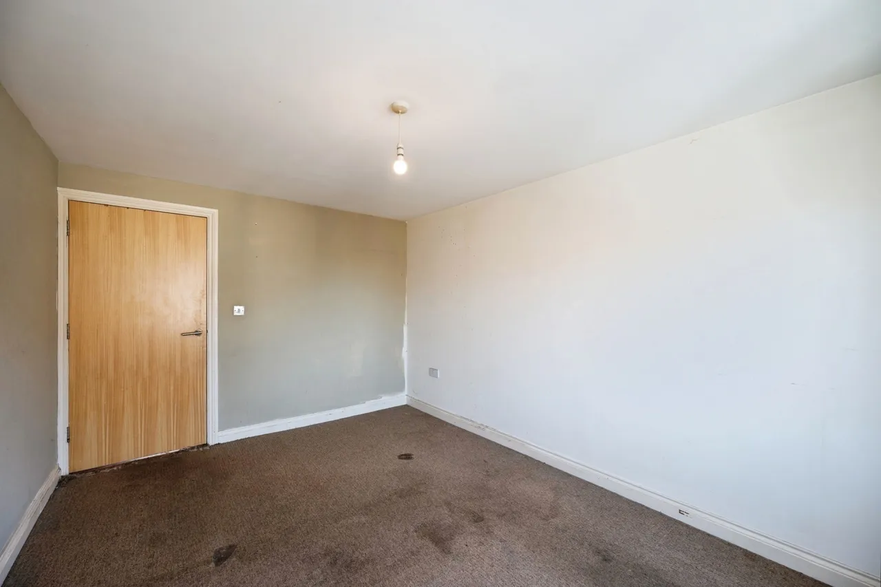 Southwood Road, Hayling Island, PO11, photo 6