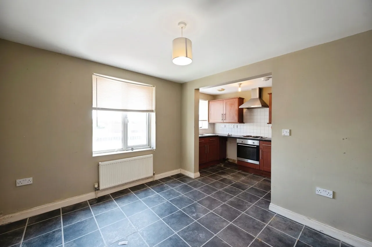 Southwood Road, Hayling Island, PO11, photo 5