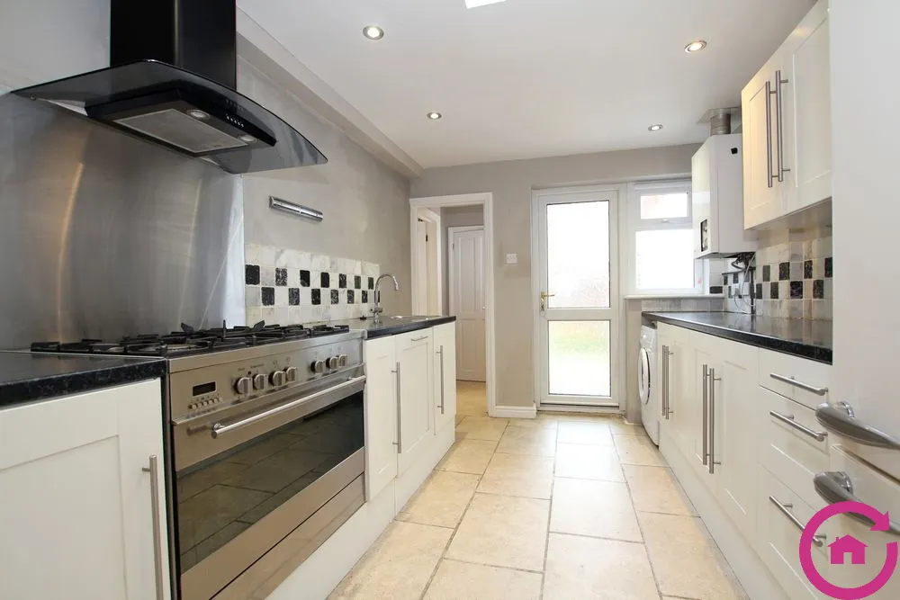 Russell Street, Cheltenham, GL51 9HJ, photo 2