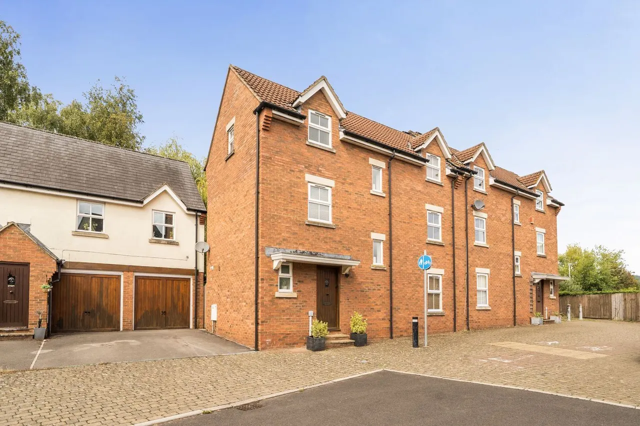 4 bed house for sale, Osmond Drive, Wells, BA5