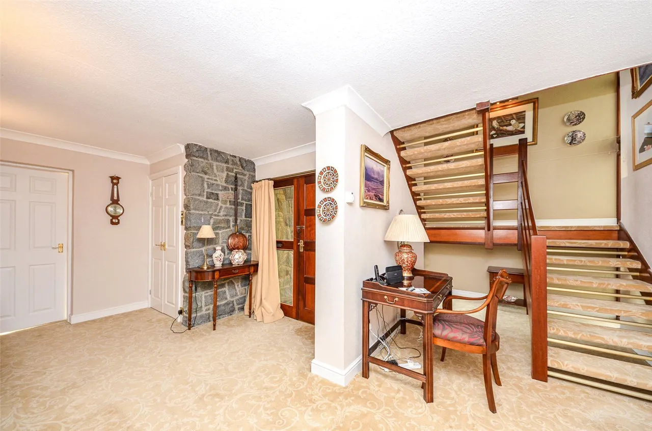 Town Hill, Llanrwst, LL26, photo 13