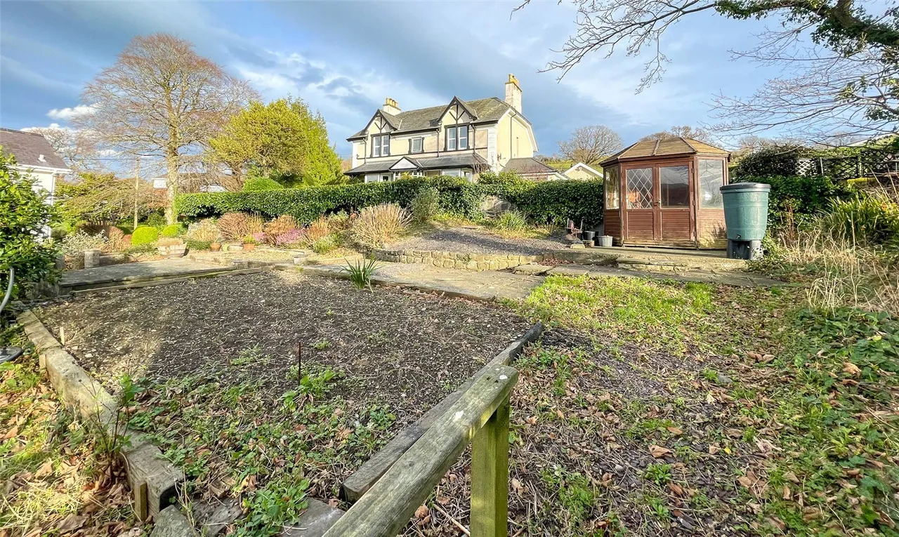 Town Hill, Llanrwst, LL26, photo 21