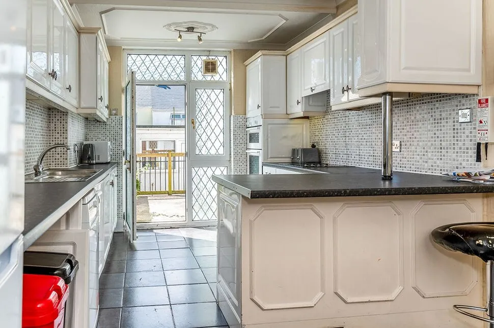 Green Park Avenue, Plymouth, PL4, photo 7