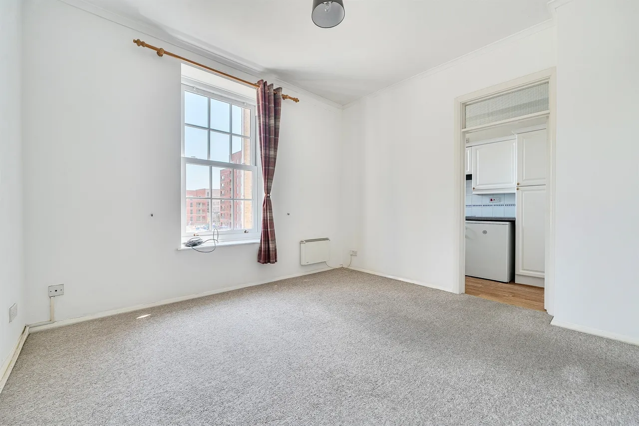 Cookham Road, Maidenhead, SL6, photo 3