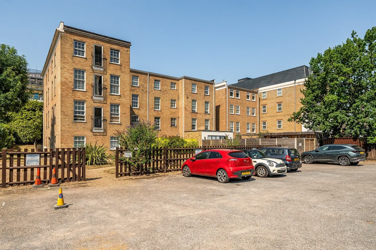 Cookham Road, Maidenhead, SL6, photo 12
