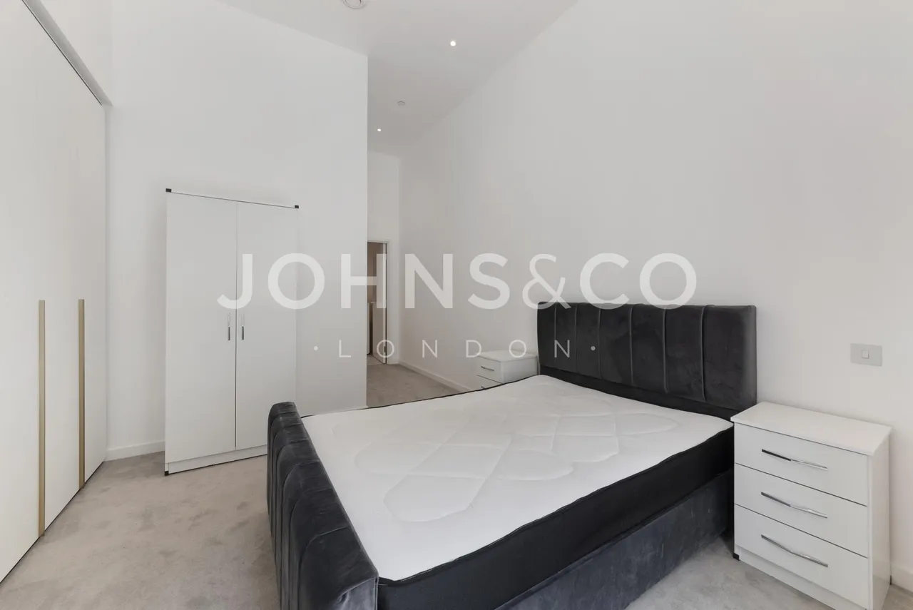 Bouchon Point, The Silk District, E1, photo 12