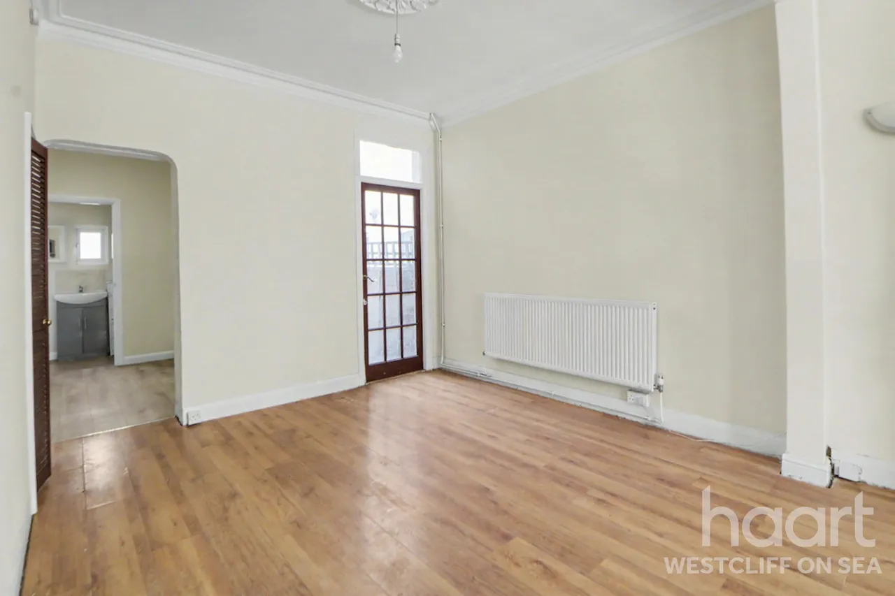 Fairfax Drive, Westcliff-On-Sea, SS0, photo 5