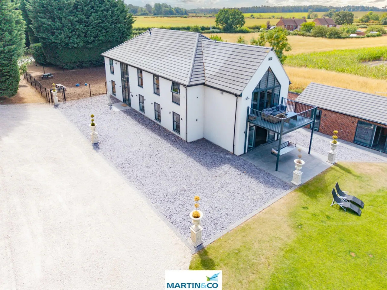 6 bed house for sale — Station Road , Sutton Cum Lound , Retford