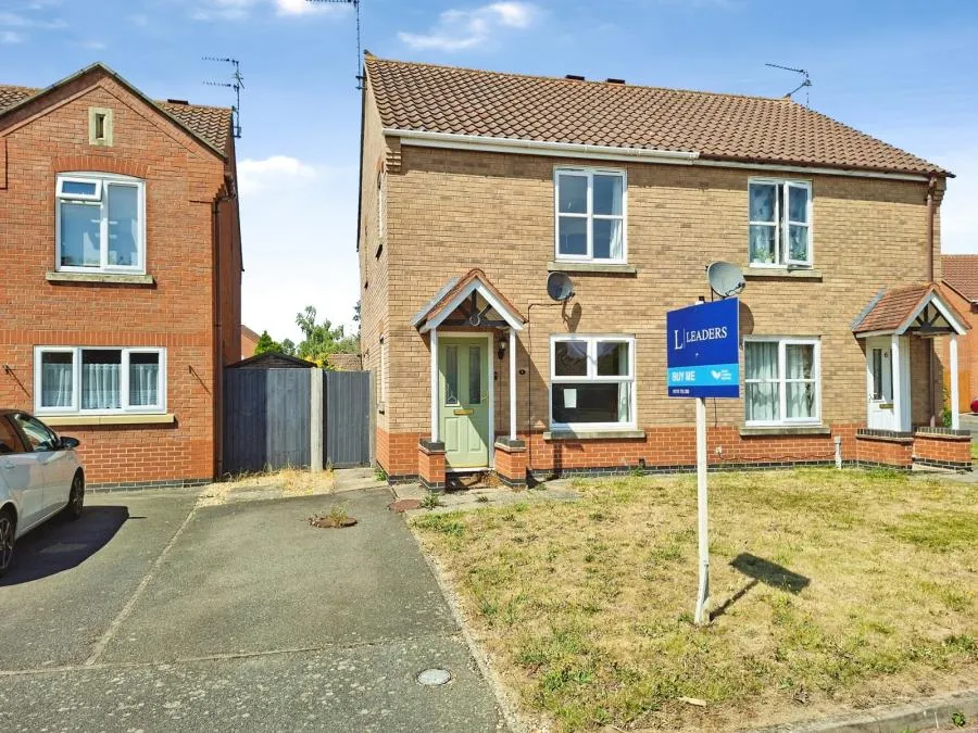 3 bed house for sale, Shackleton Close, Spalding, PE11