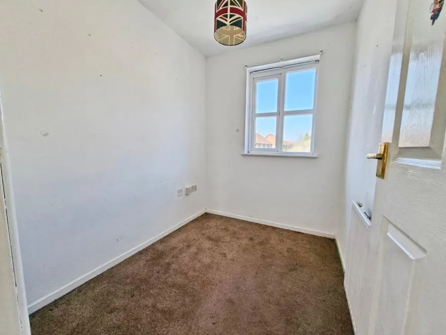 Shackleton Close, Spalding, PE11, photo 10