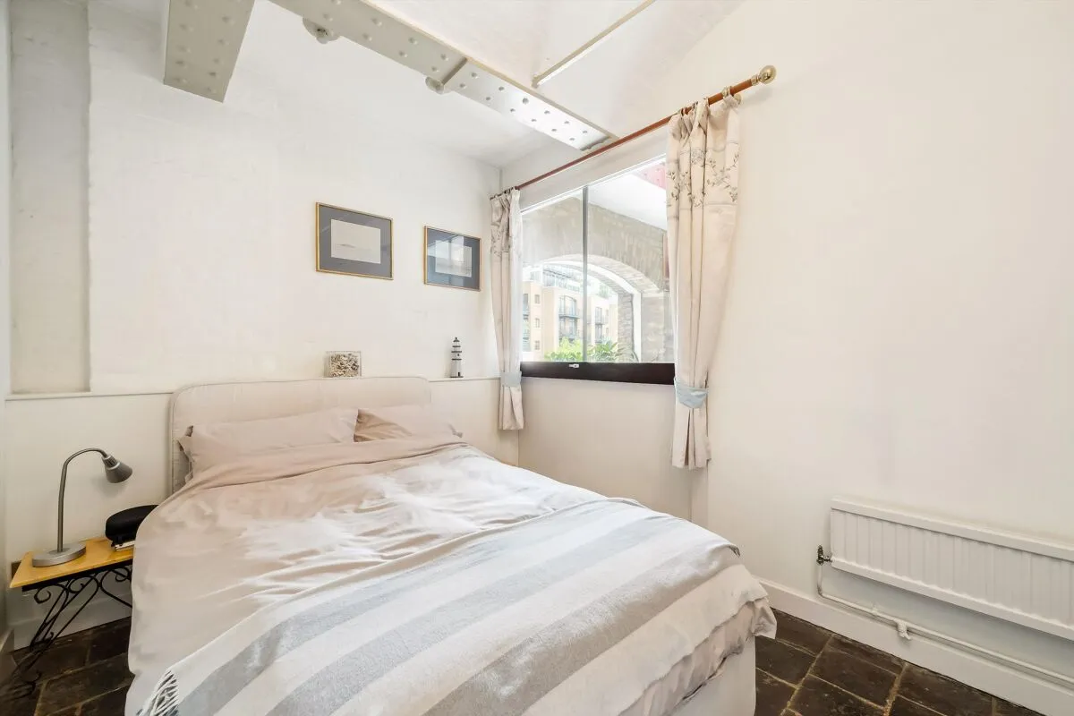 Ivory House, St Katharine Docks, E1W, photo 12